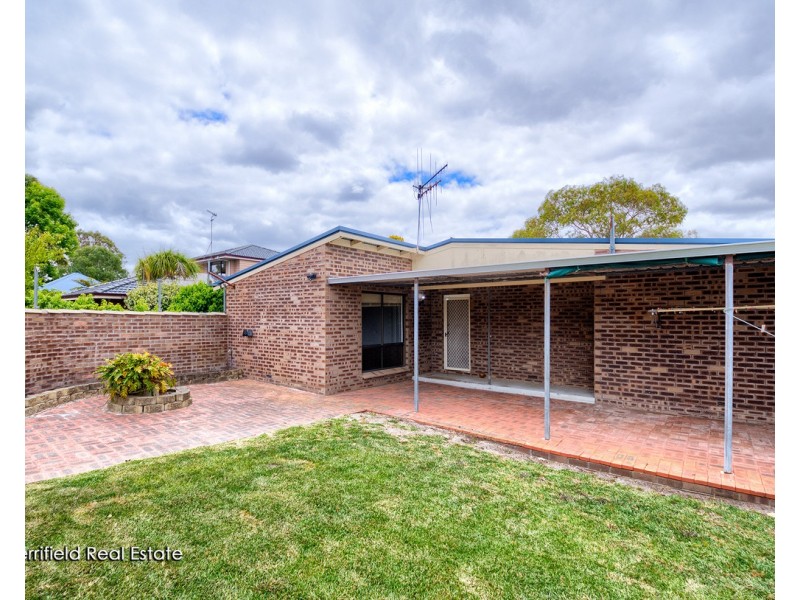 13 Salisbury Road, Mckail WA 6330