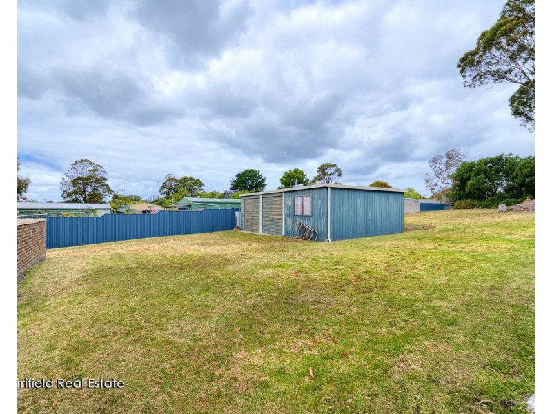 13 Salisbury Road, Mckail WA 6330