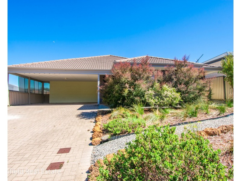 32 Greyhound Circle, Gledhow WA 6330