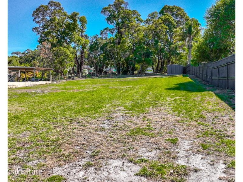 31 Stephen Street, Milpara WA 6330