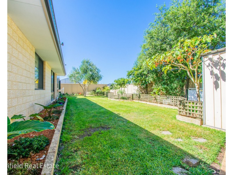 9 Notley Street, Yakamia WA 6330