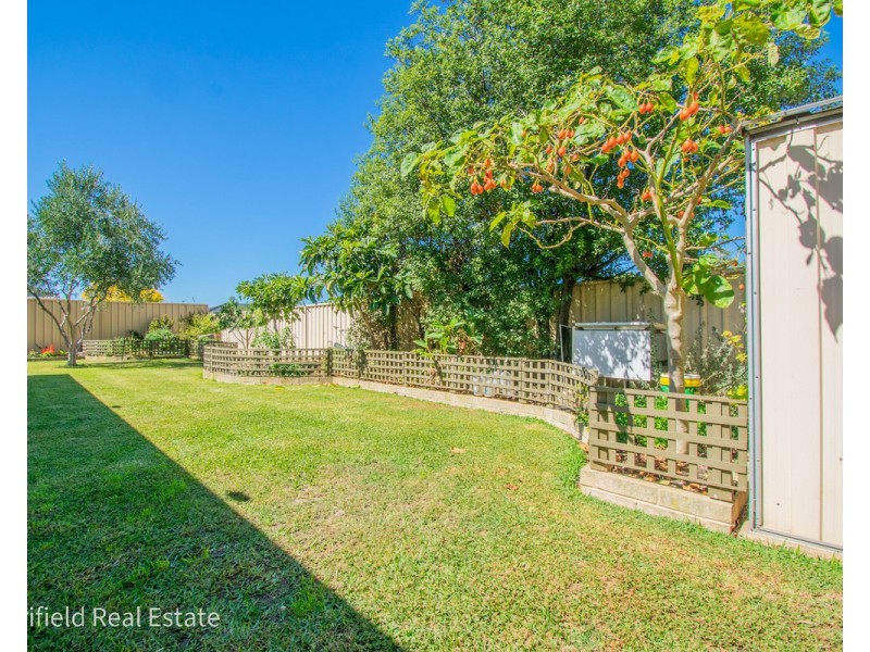 9 Notley Street, Yakamia WA 6330