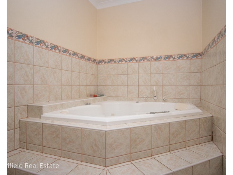 271 Grey Street West, Mount Melville WA 6330