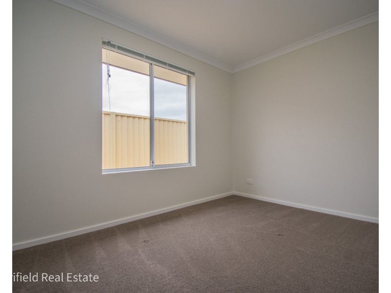 74 Radiata Drive, Mckail WA 6330