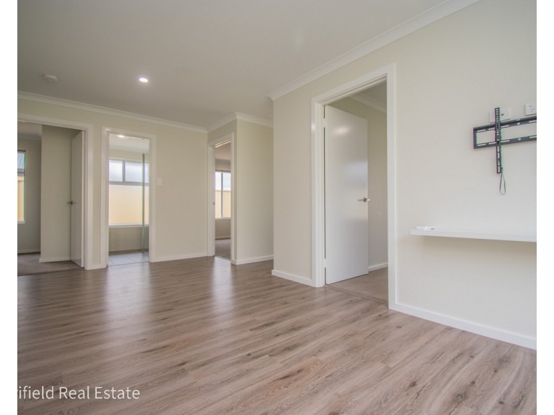 74 Radiata Drive, Mckail WA 6330