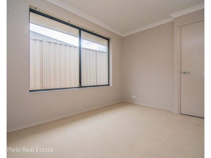 44 McWhae Drive, Spencer Park WA 6330