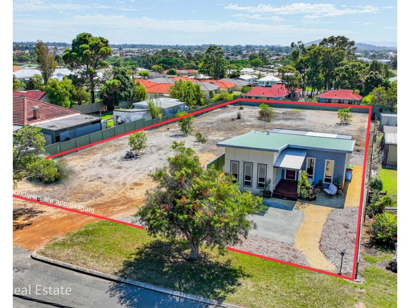 44 McKail Street, Orana WA 6330