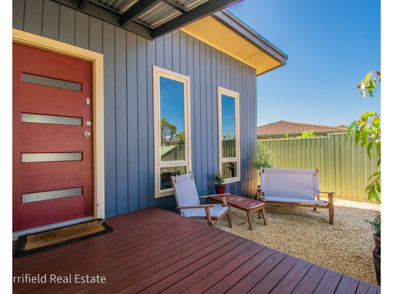 44 McKail Street, Orana WA 6330