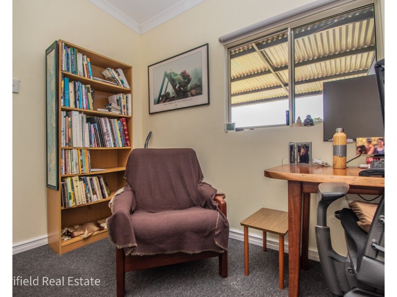 44 McKail Street, Orana WA 6330