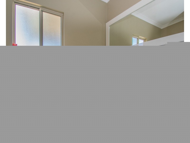 44 McKail Street, Orana WA 6330