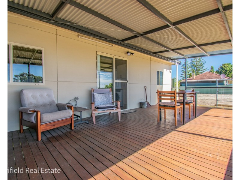44 McKail Street, Orana WA 6330