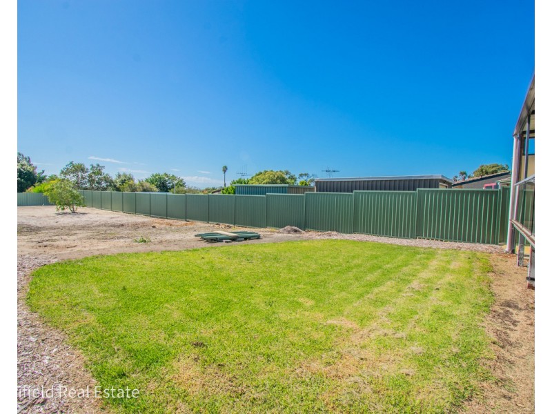 44 McKail Street, Orana WA 6330