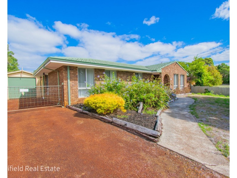 12 Gordon Street, Little Grove WA 6330