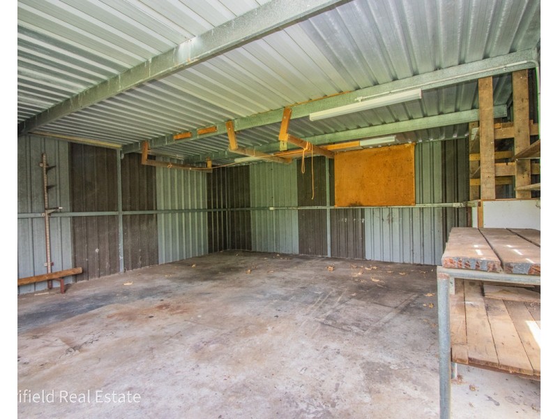 12 Gordon Street, Little Grove WA 6330