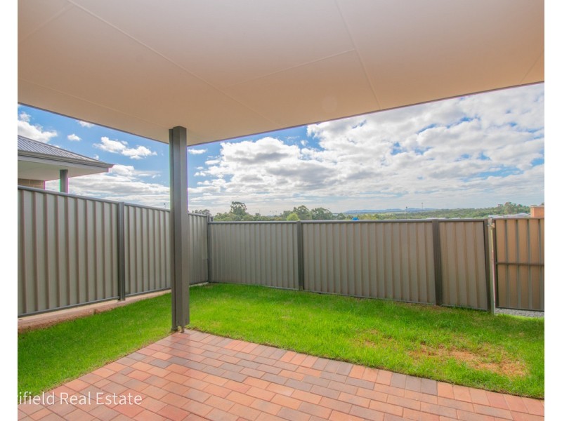 8 Barambah Circuit, Bayonet Head WA 6330