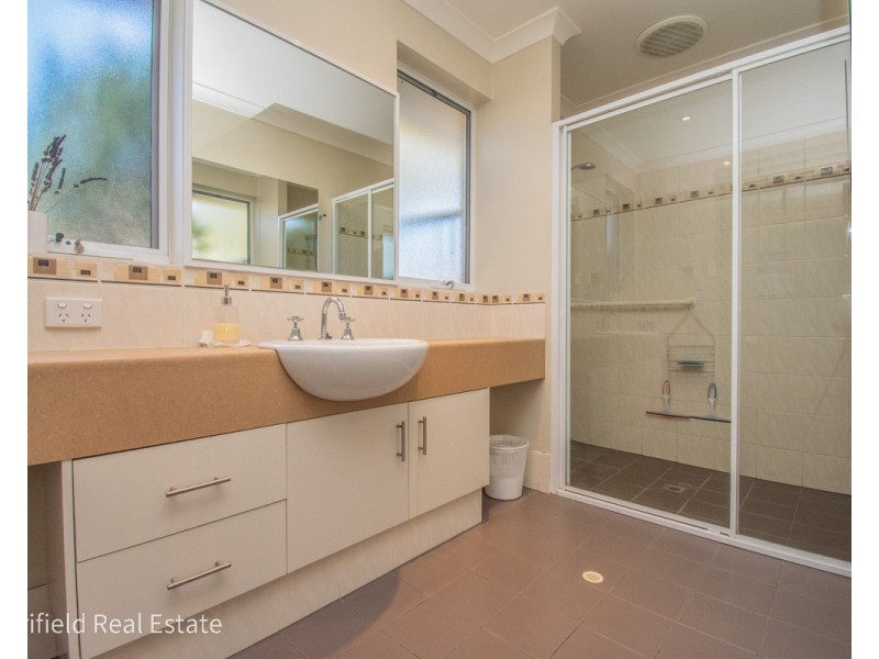 2/208 Middleton Road, Mira Mar WA 6330