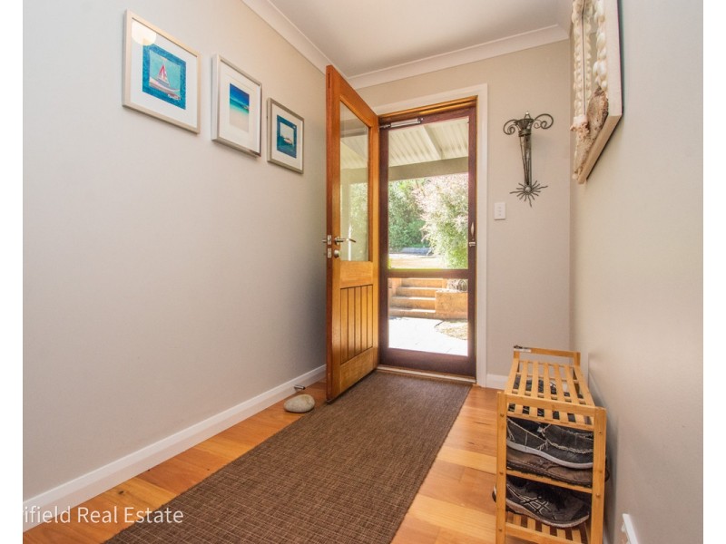 9 Gladville Road, Mckail WA 6330