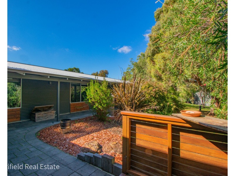 9 Gladville Road, Mckail WA 6330
