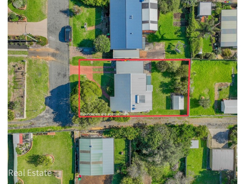 2 Harry Street, Mount Melville WA 6330