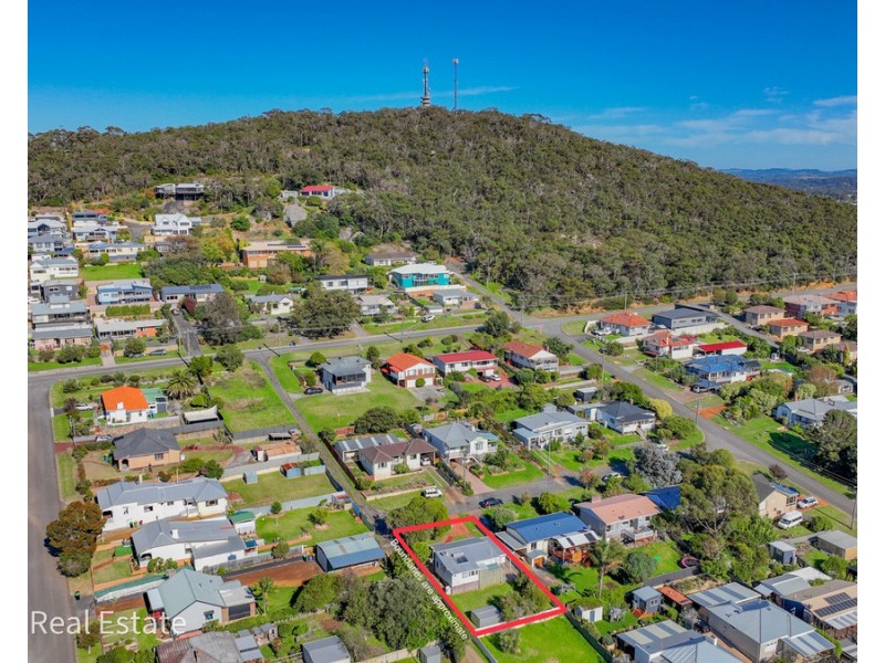 2 Harry Street, Mount Melville WA 6330