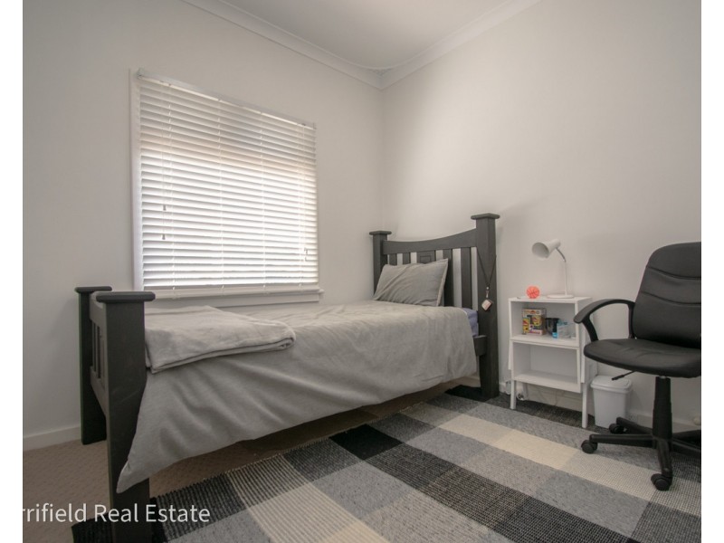 2 Harry Street, Mount Melville WA 6330