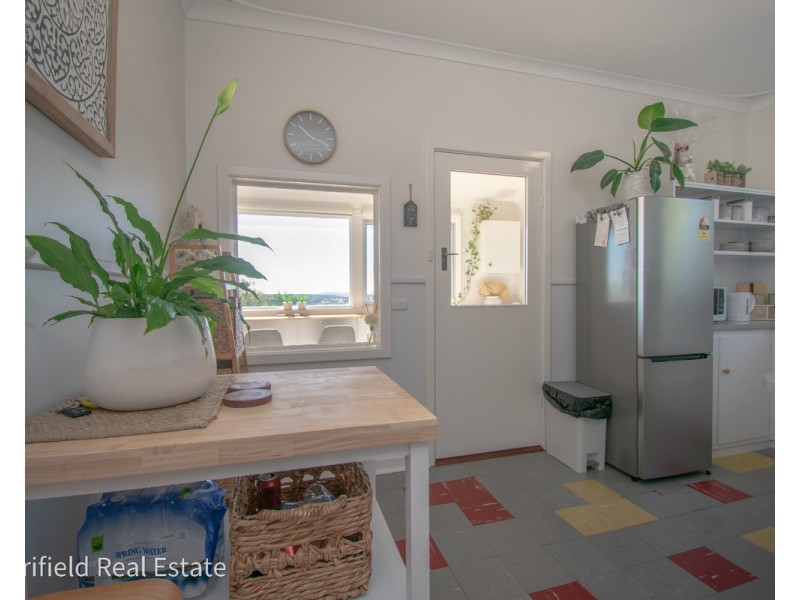 2 Harry Street, Mount Melville WA 6330