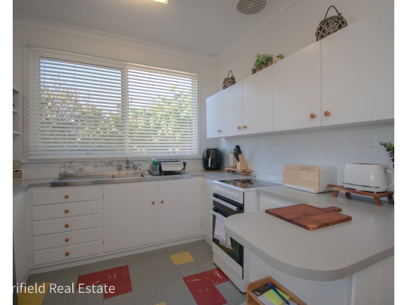 2 Harry Street, Mount Melville WA 6330