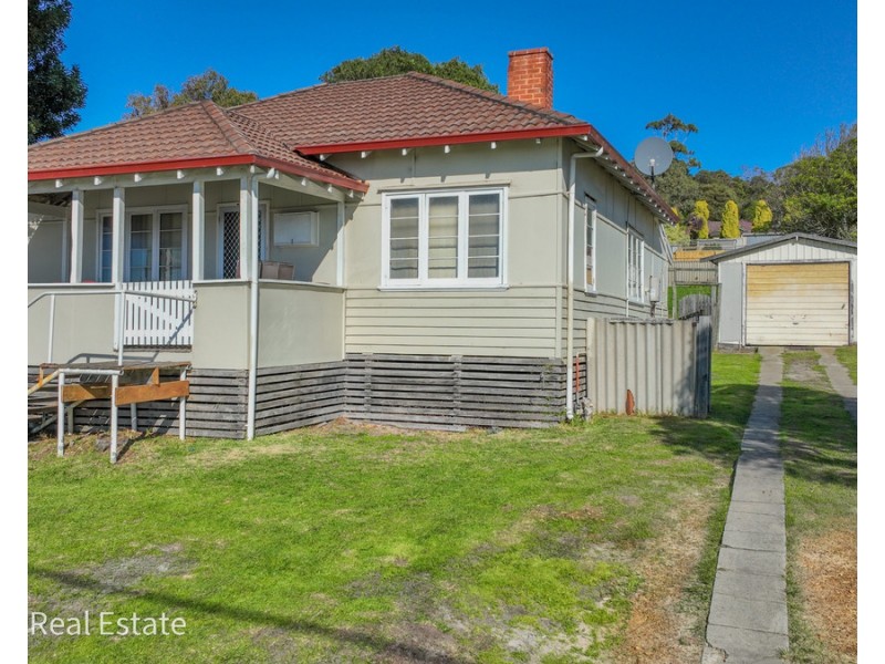 229 Albany Highway, Mount Melville WA 6330