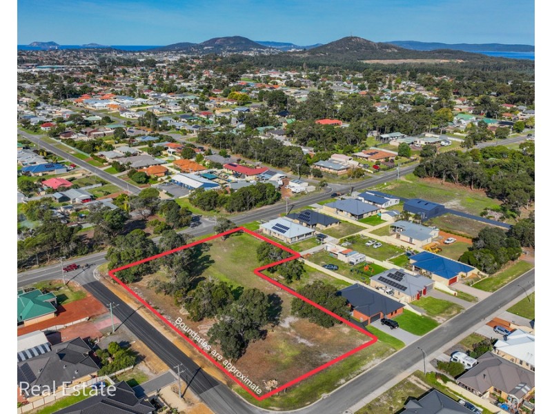 29 Le Grande Avenue, Mckail WA 6330