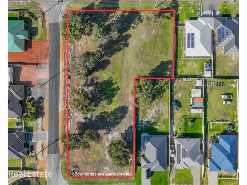 29 Le Grande Avenue, Mckail WA 6330