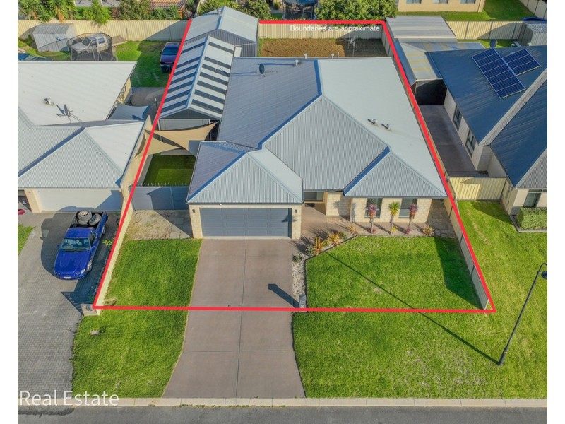 14 Dorado Bend, Mckail WA 6330