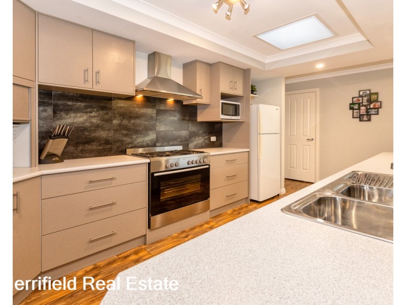 16 Centaurus Terrace, Mckail WA 6330