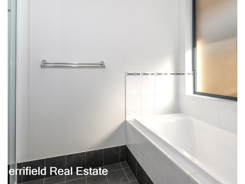 16 Centaurus Terrace, Mckail WA 6330