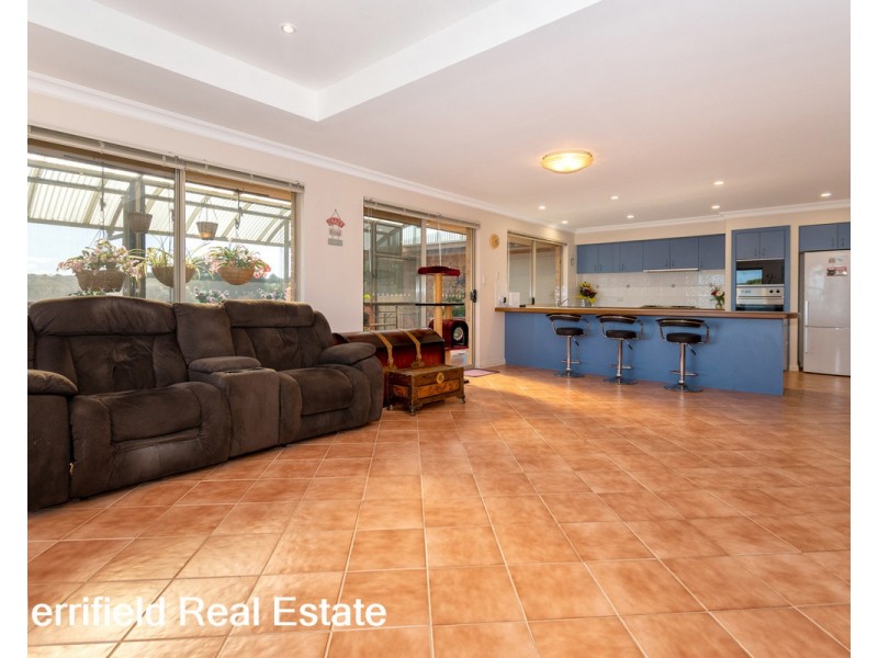 53 Discovery Drive, Spencer Park WA 6330