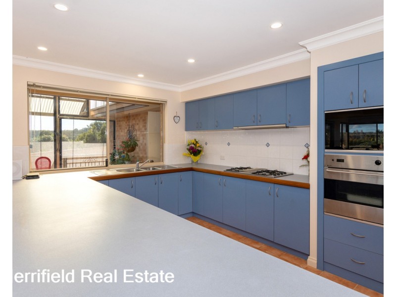 53 Discovery Drive, Spencer Park WA 6330