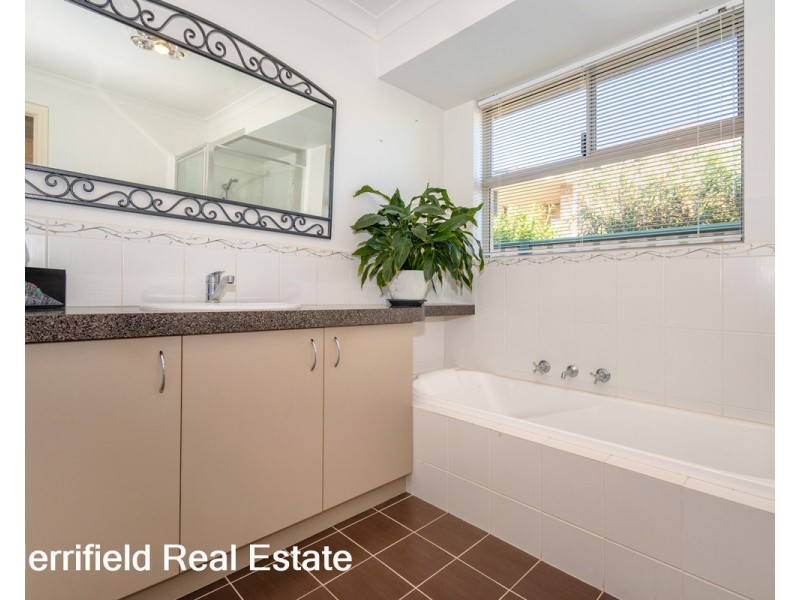 53 Discovery Drive, Spencer Park WA 6330