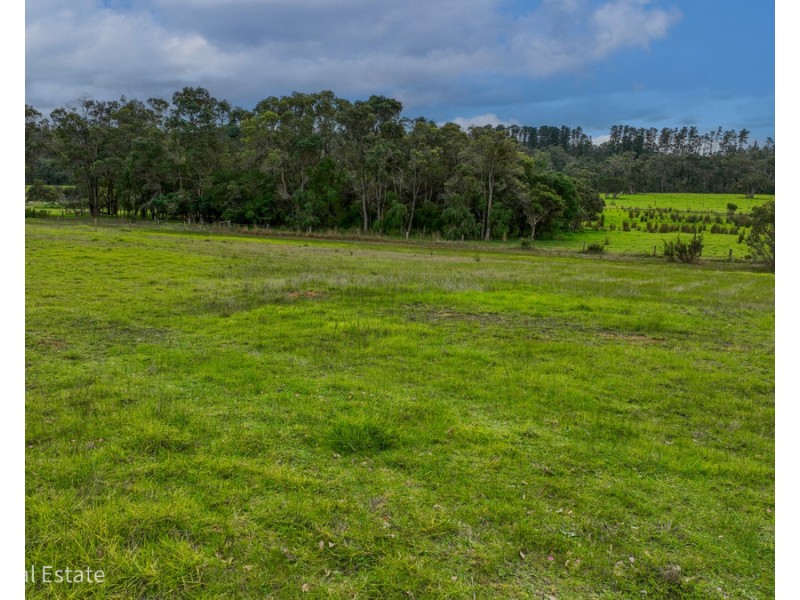 7 Hobbs Close, Kalgan WA 6330