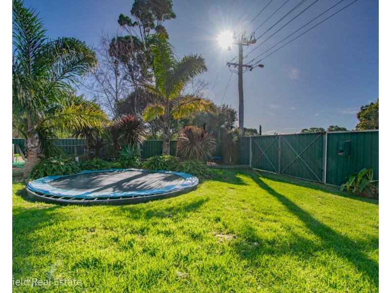 35 Le Grande Avenue, Mckail WA 6330