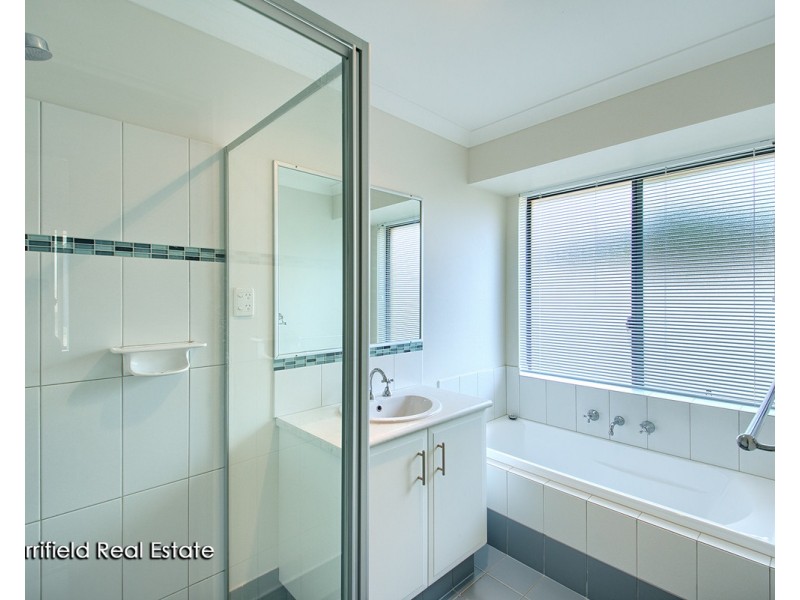 4 Julia Lane, Yakamia WA 6330