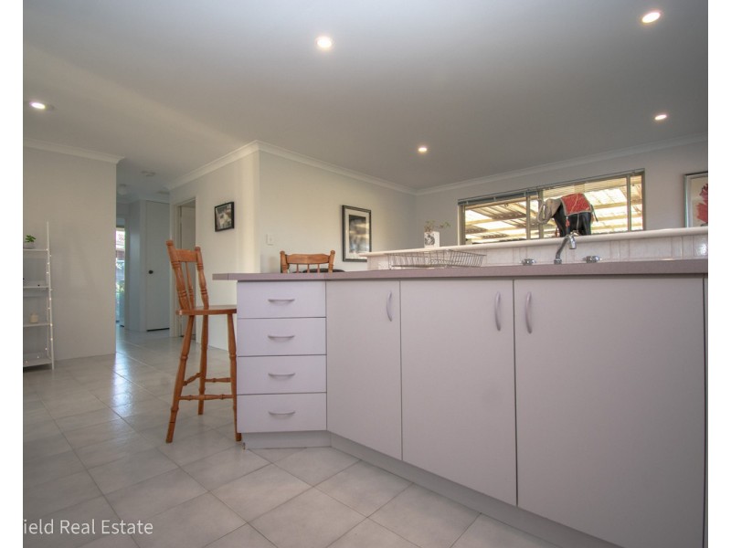 9 Salvado Road, Orana WA 6330