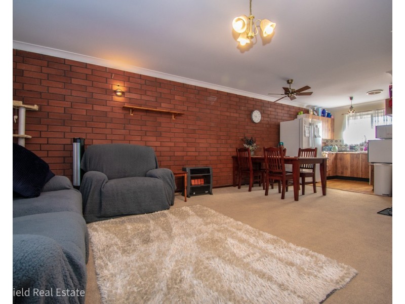 2/5 Campbell Road, Mira Mar WA 6330