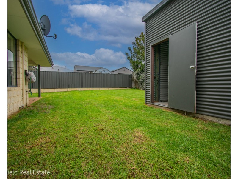 11 Goddard Way, Mckail WA 6330