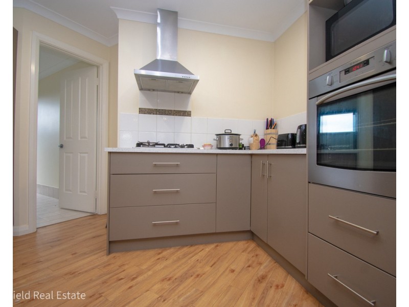 11 Goddard Way, Mckail WA 6330