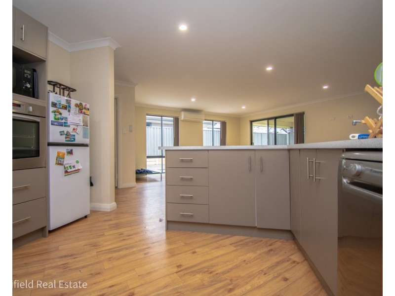 11 Goddard Way, Mckail WA 6330