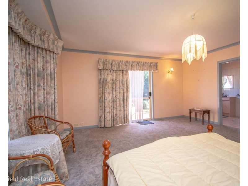 10 Kula Road, Lower King WA 6330