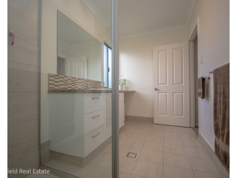 5 Bylund Way, Mckail WA 6330