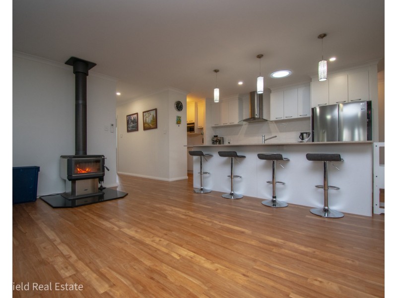 5 Bylund Way, Mckail WA 6330