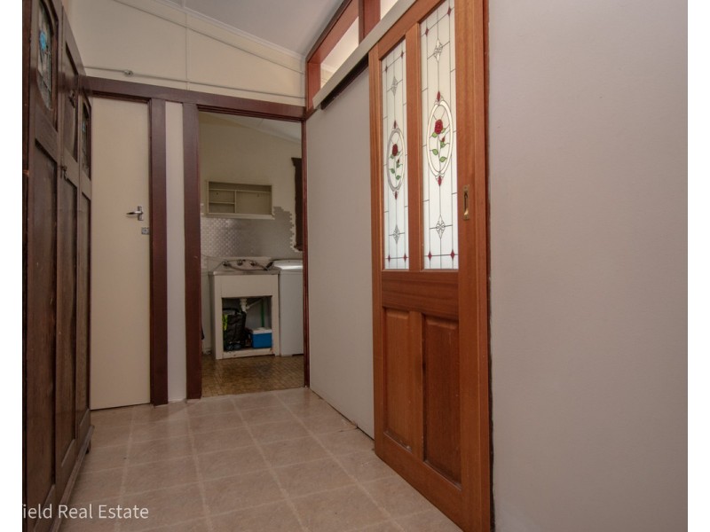 77 Leonora Street, Yakamia WA 6330