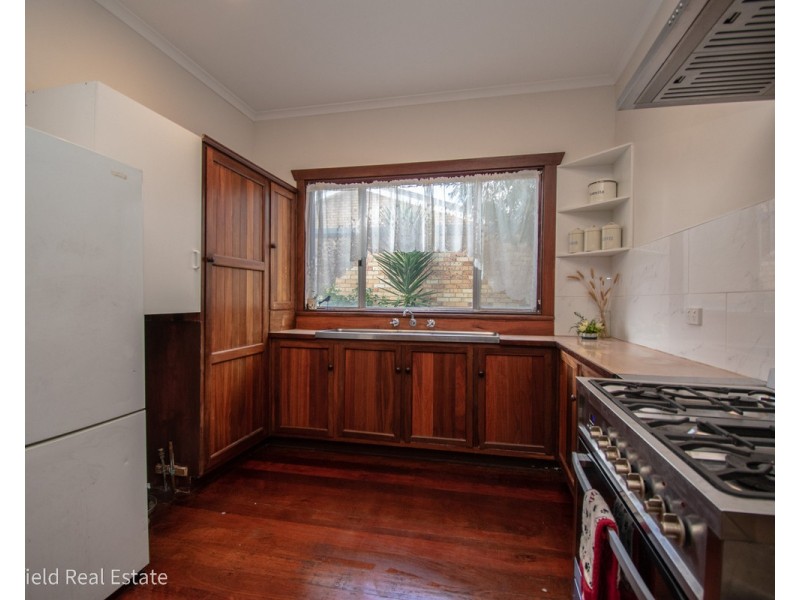 77 Leonora Street, Yakamia WA 6330