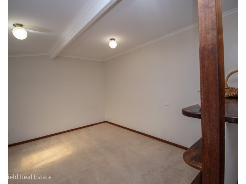 77 Leonora Street, Yakamia WA 6330